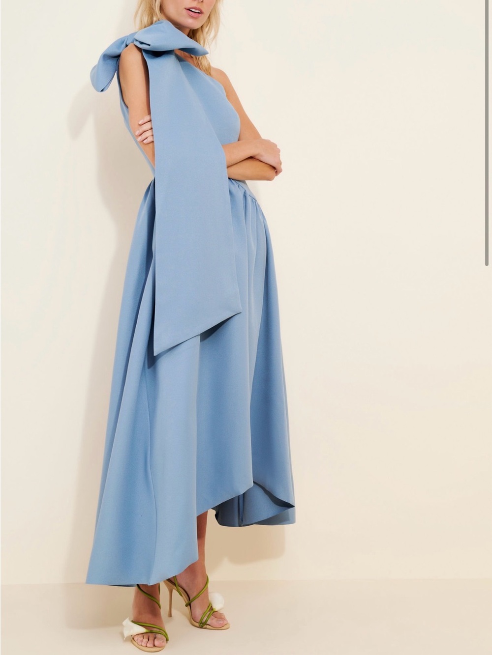 Elliatt One-Shoulder Liesel Dress - Picture 3 of 8